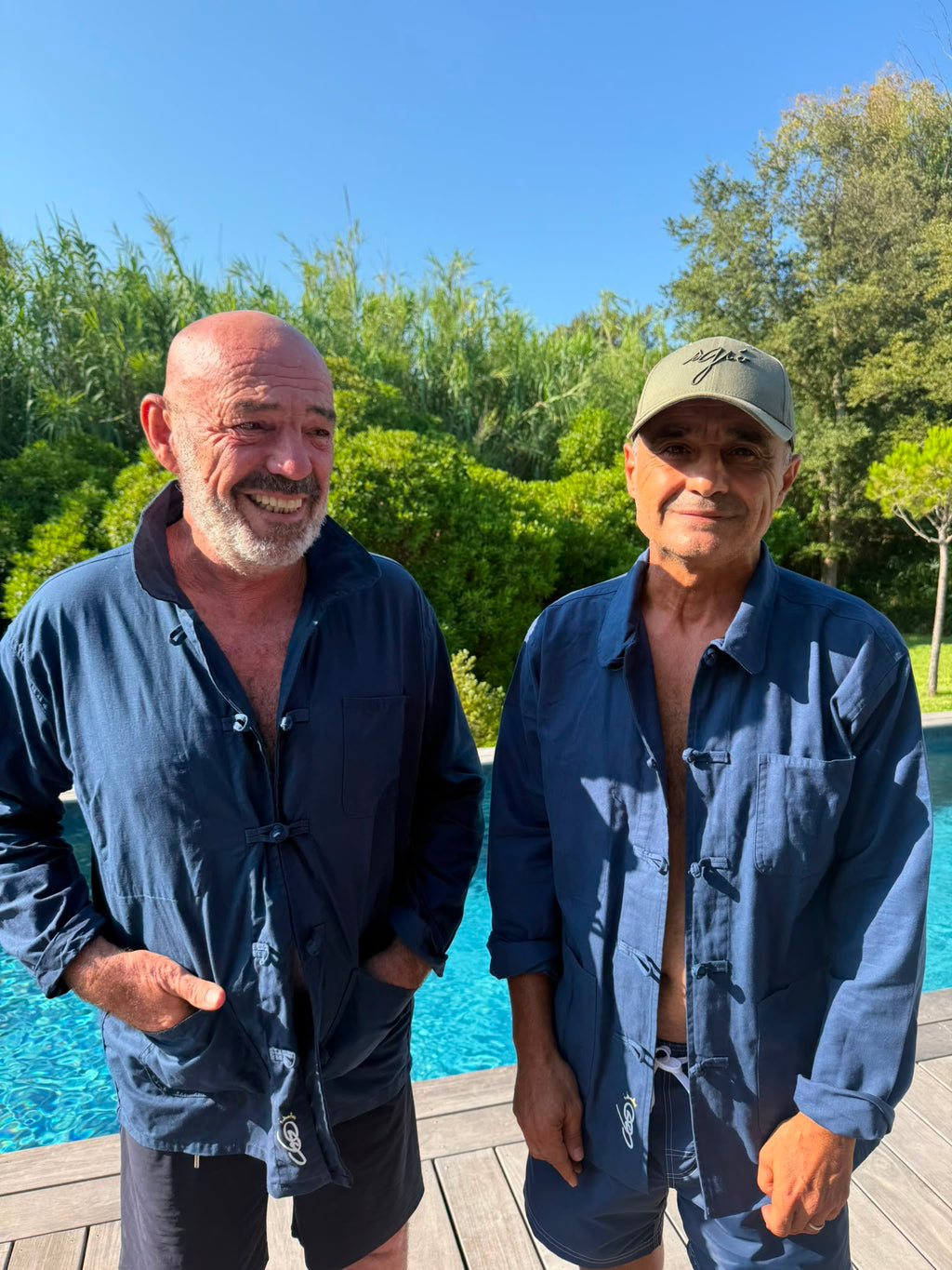 Éric Fraticelli et Philippe Corticchiato portant la Veste Bleu de Chine ODS® × Permis de Détruire de face — Créateur Français O.D.S®