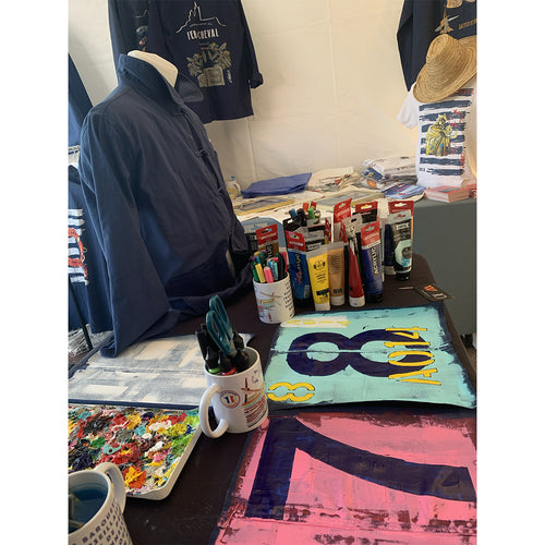 Atelier artiste peintre Ondine ODS création peintures originales pour vêtements